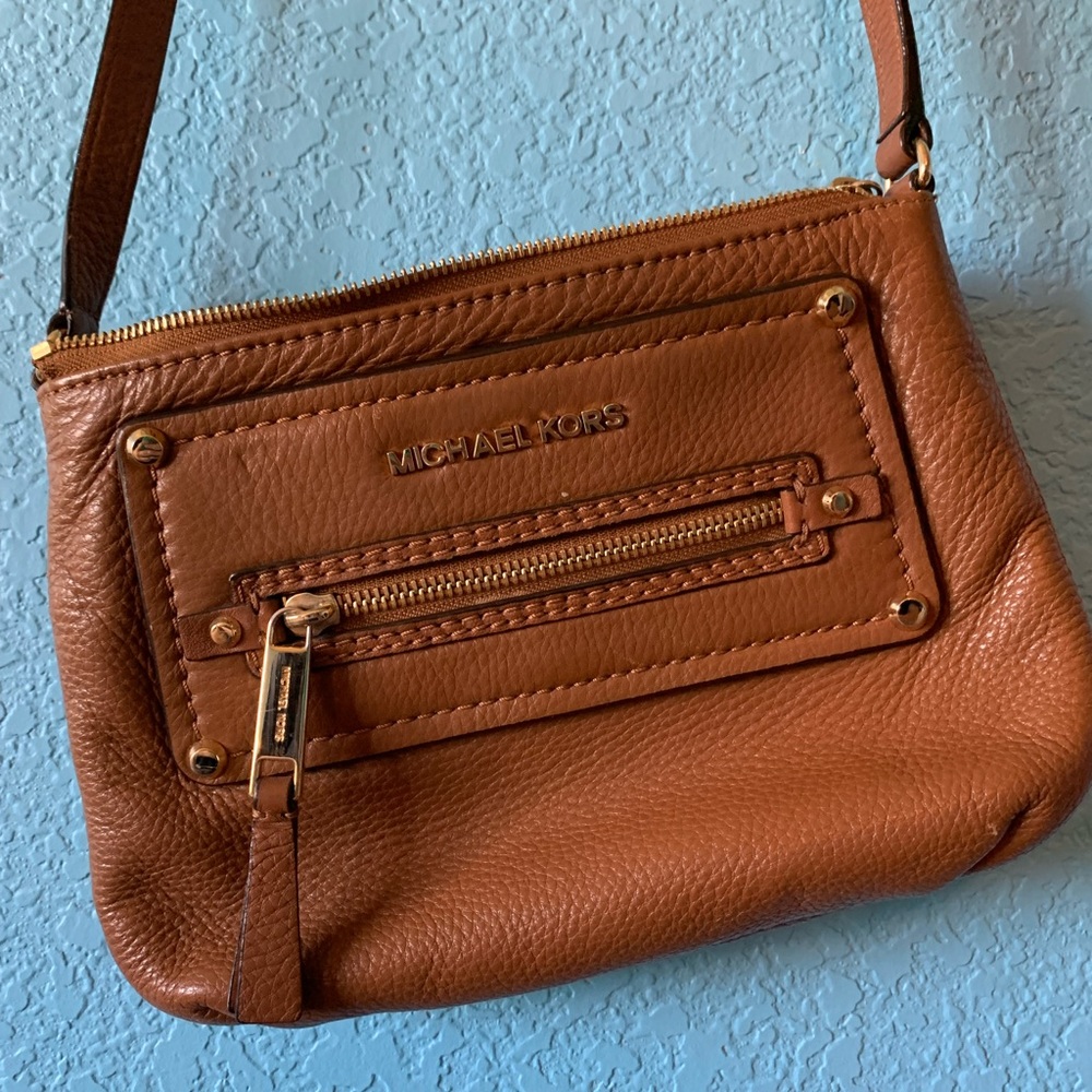 Michael Kors satchel purse